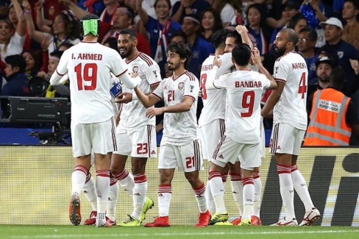 الإمارات الإمارات
